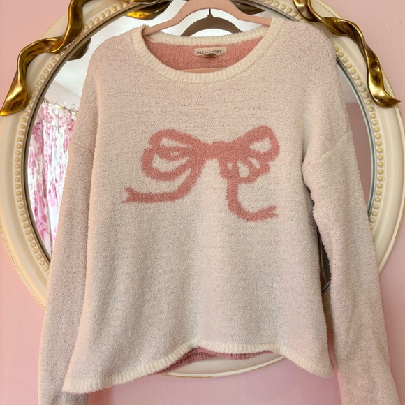 Happily Grey bow fleece long sleeve sweater NWOT 🎀 (Loveshackfancy vibes)🎀 - Picture 3 of 6